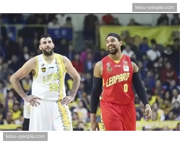 广东双外援萨姆纳萨林杰火线复出 内线轮换压力得到缓解